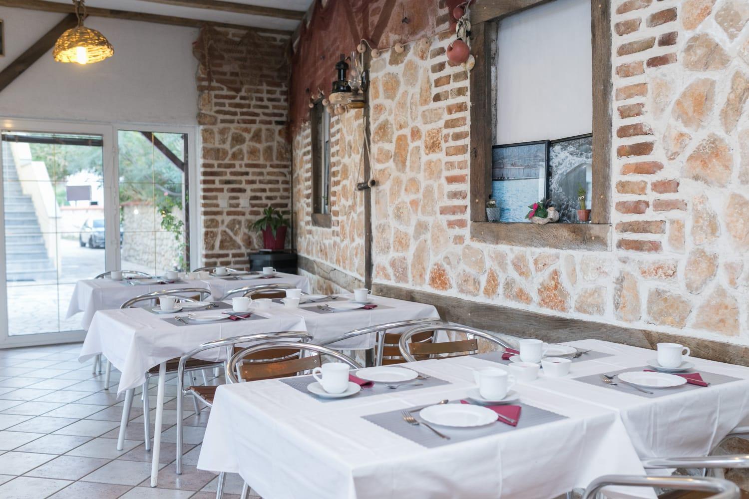 Mb Pag Bed&Breakfast Pag Town Esterno foto