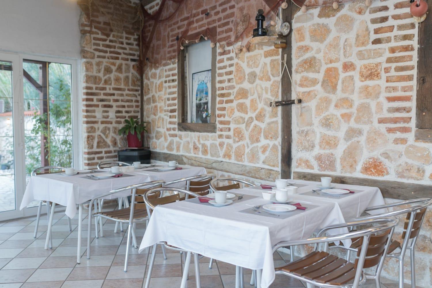 Mb Pag Bed&Breakfast Pag Town Esterno foto